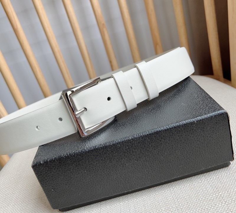 Pra*a belts
